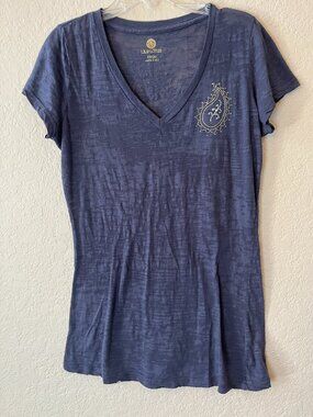 Lily Lotus size large t-shirt.